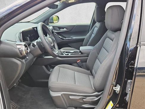 New 2026 Chevrolet Equinox LT w/ Midnight Edition FWD image 4