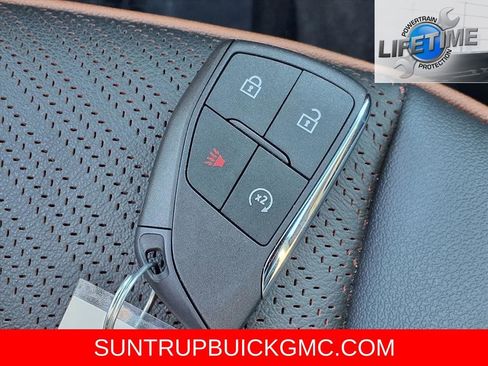 Used 2026 GMC Canyon AT4 w/ AT4 Premium Package image 19