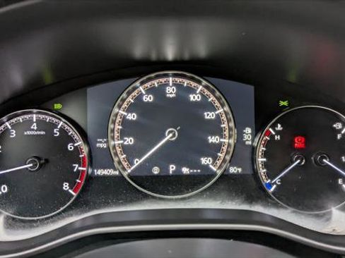 Used 2019 MAZDA MAZDA3 AWD Hatchback w/ Preferred Pkg image 24