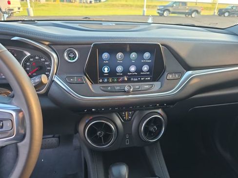 Certified 2022 Chevrolet Blazer LT w/ Sound & Technology Package AWD/4WD image 19