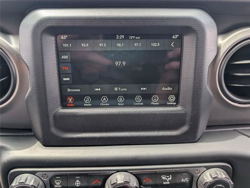 Used 2020 Jeep Wrangler Unlimited Sport S AWD/4WD image 27