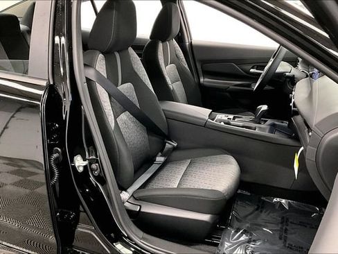 New 2026 Nissan Sentra SV w/ SV Convenience Package FWD image 34
