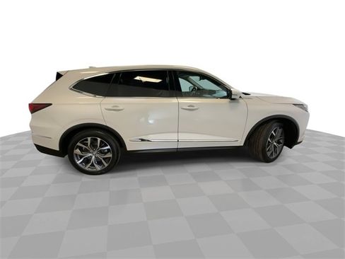 Used 2023 Acura MDX SH-AWD w/ Technology Package image 9