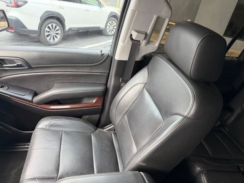 Used 2018 GMC Yukon XL SLT image 27