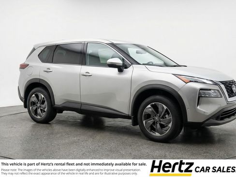 Used 2025 Nissan Rogue SV FWD image 1