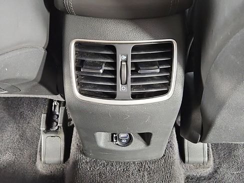 Used 2020 Hyundai Tucson Limited FWD image 23