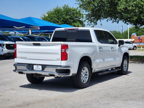 Used 2021 Chevrolet Silverado 1500 LTZ w/ Z71 Off-Road Package AWD/4WD image 5
