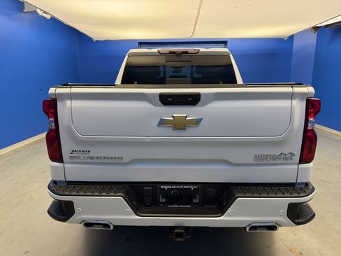 Used 2023 Chevrolet Silverado 1500 High Country w/ High Country Premium Package image 6