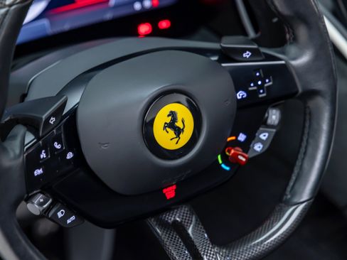 Certified 2024 Ferrari Roma image 19