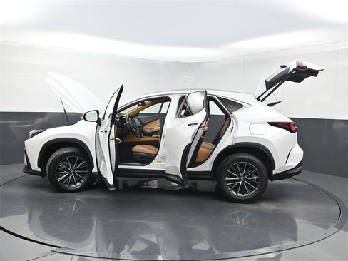 Used 2023 Lexus NX 350 AWD w/ Premium Package image 36
