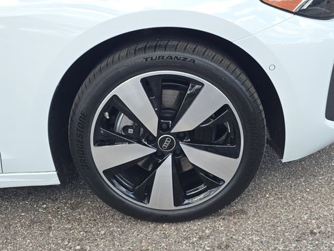 New 2025 Audi A5 2.0T Premium Plus image 32