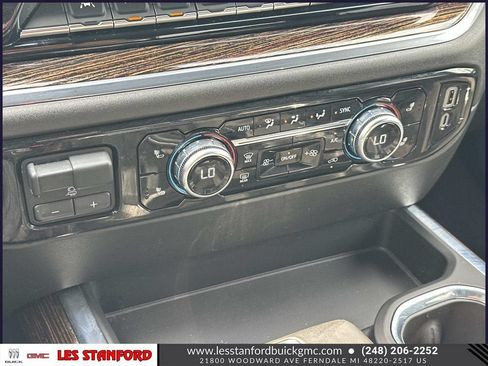 Used 2024 GMC Sierra 1500 Elevation w/ Preferred Package AWD/4WD image 30