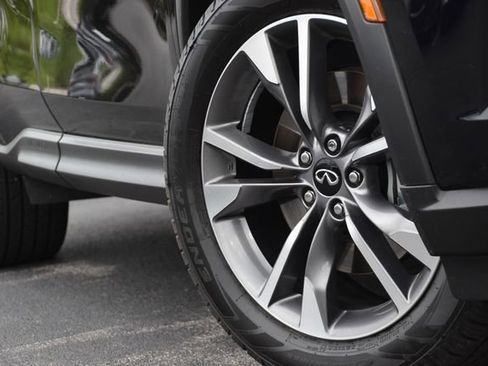 Certified 2023 INFINITI QX60 Luxe image 15