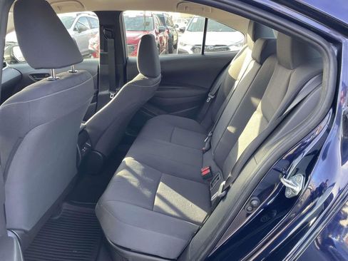 Used 2023 Toyota Corolla LE image 3