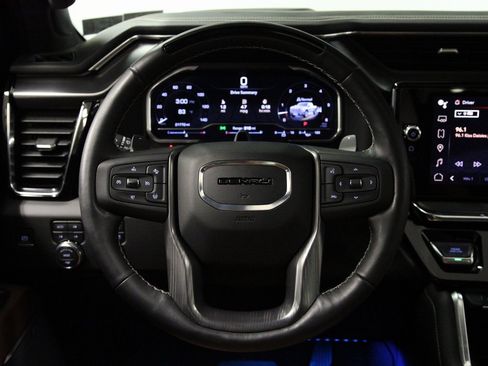 Used 2024 GMC Sierra 1500 Denali Ultimate image 16