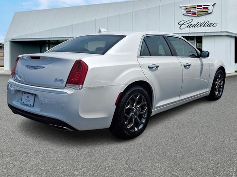 Used 2016 Chrysler 300 C Platinum w/ Safetytec Plus Group AWD/4WD image 6