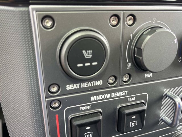 Used 2025 INEOS Grenadier Station Wagon AWD/4WD image 37