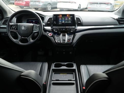 Used 2024 Honda Odyssey Elite image 21