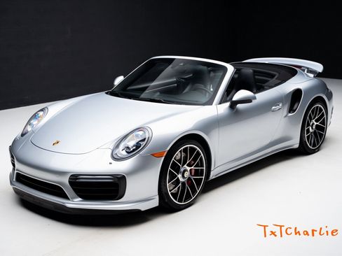 Used 2017 Porsche 911 Turbo image 1