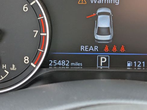 Used 2024 Nissan Altima 2.5 SV image 21