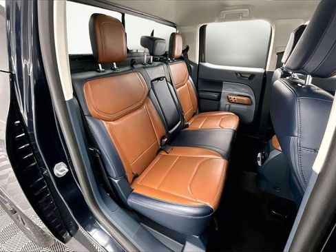 Used 2022 Ford Maverick Lariat w/ Lariat Luxury Package image 28