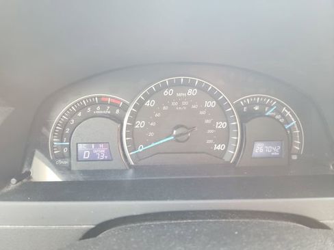 Used 2013 Toyota Camry LE FWD image 8