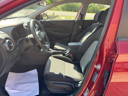 Used 2019 Hyundai Kona SE AWD/4WD image 11