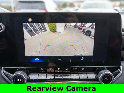 Used 2024 Chevrolet Colorado Z71 image 22