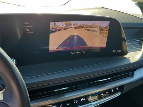 Certified 2024 Cadillac XT4 Premium Luxury AWD/4WD image 34