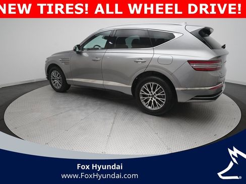 Used 2025 Genesis GV80 2.5T Standard image 12