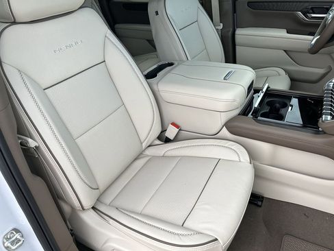 New 2026 GMC Yukon XL Denali w/ Sun & Power Step Package image 29