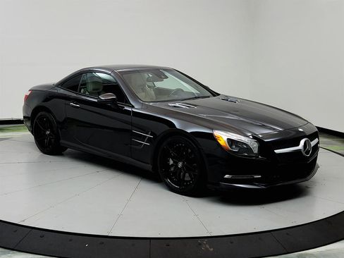 Used 2013 Mercedes-Benz SL 550 image 3