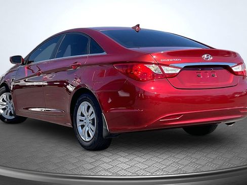 Used 2013 Hyundai Sonata GLS image 2