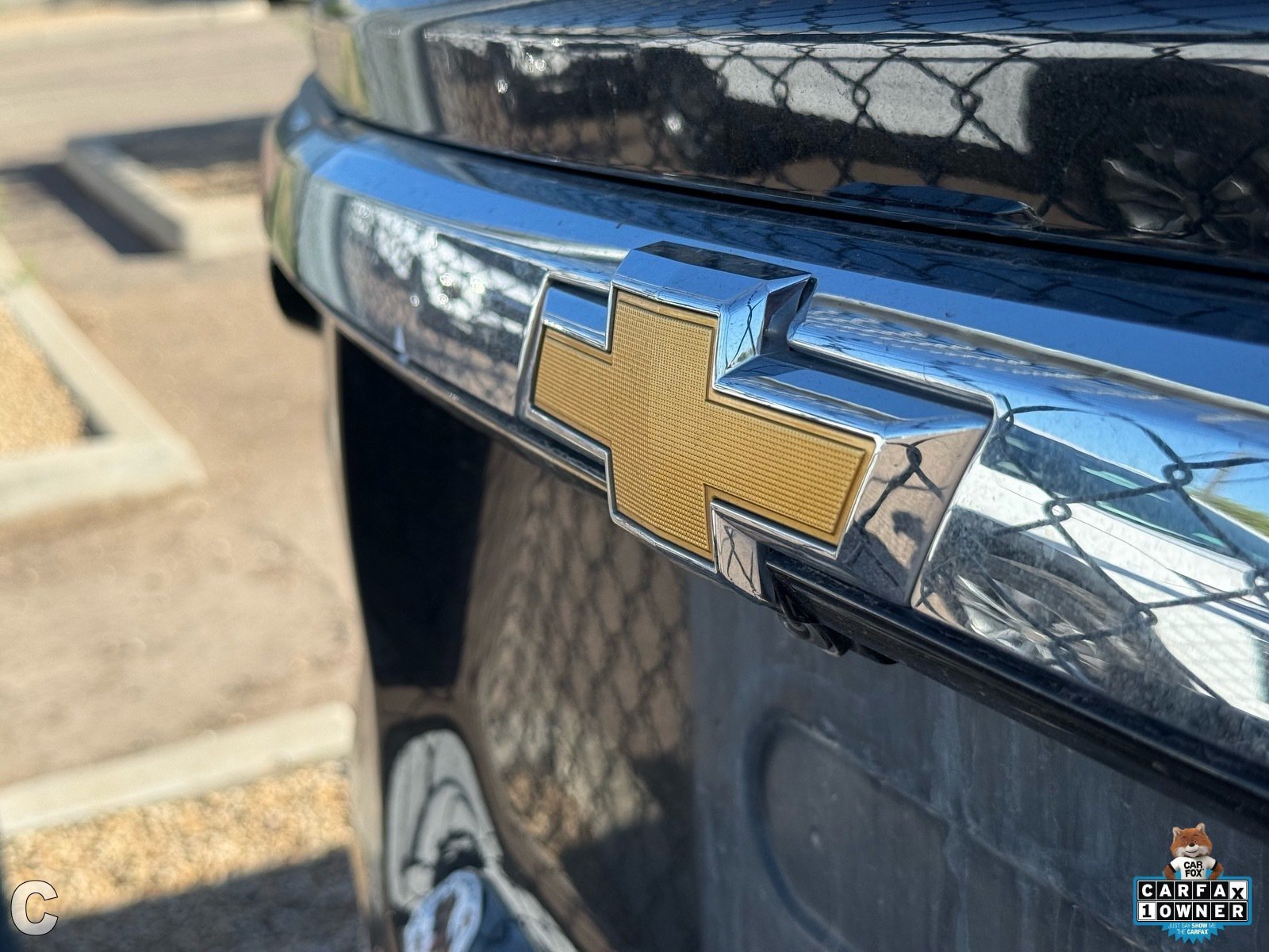 Used 2023 Chevrolet Traverse LS FWD image 23