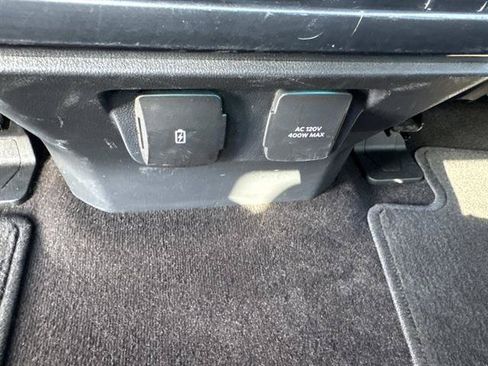 Used 2022 Ford F150 XLT w/ Equipment Group 302A High AWD/4WD image 14