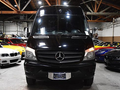 Used 2015 Mercedes-Benz Sprinter 3500 image 2