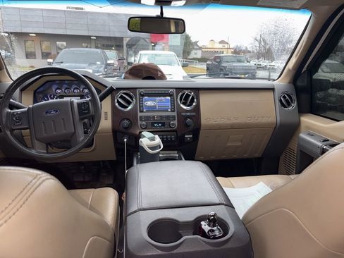 Used 2012 Ford F250 Lariat w/ Lariat Ultimate Pkg image 6