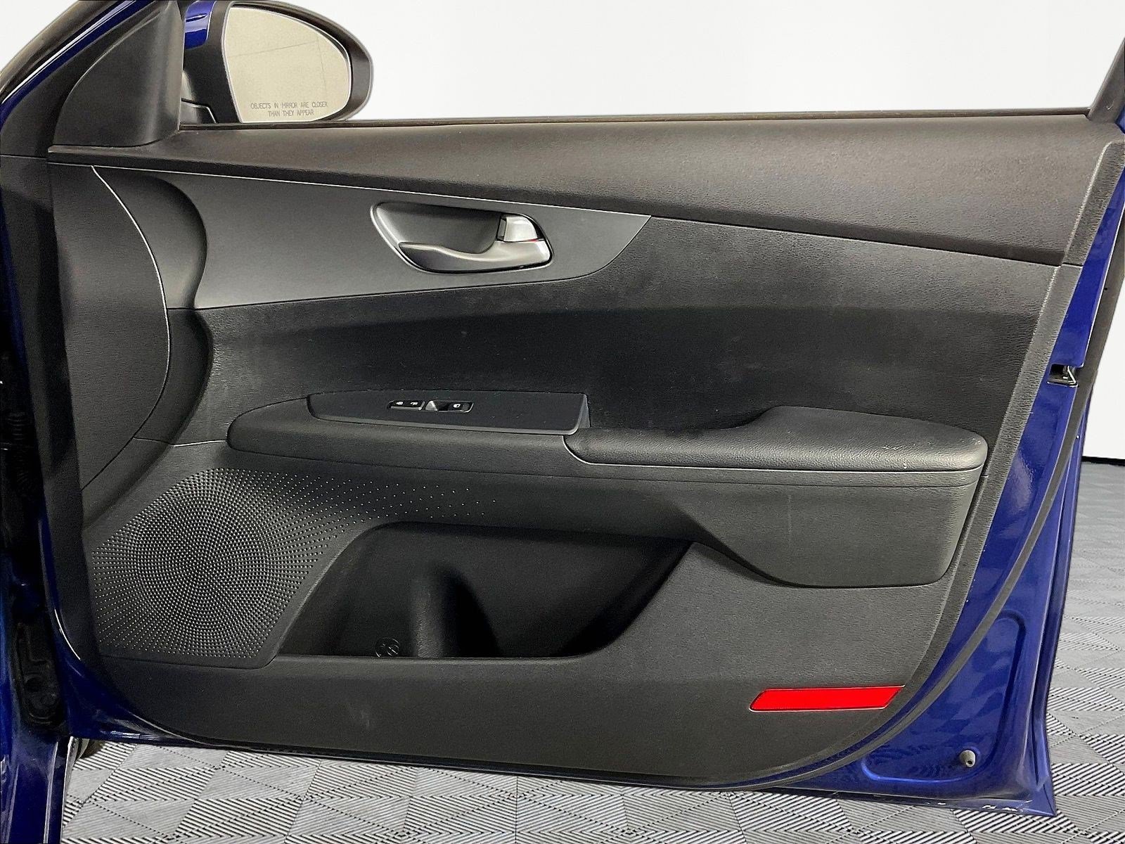 Used 2021 Kia Forte LXS FWD image 28