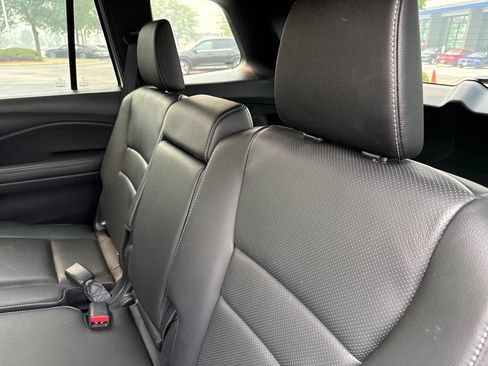 Certified 2023 Honda Passport EX-L image 20