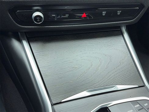 Used 2024 BMW 430i Convertible image 44