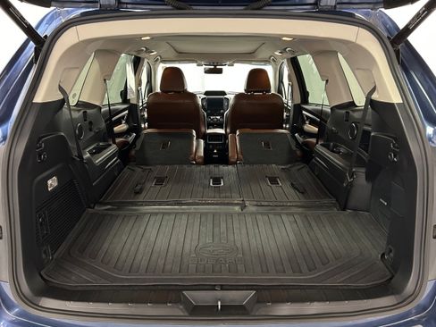 Used 2019 Subaru Ascent Touring w/ Popular Package #3 image 36