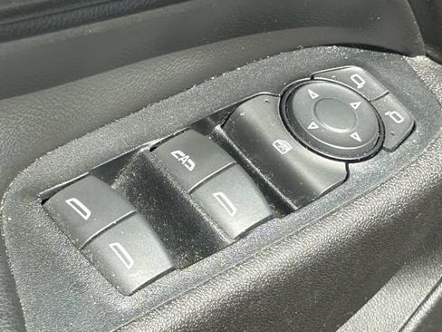Used 2019 Chevrolet Equinox Premier AWD/4WD image 29