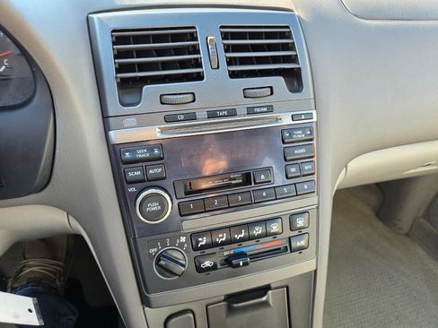 Used 2003 Nissan Maxima SE FWD image 17