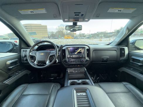 Used 2018 Chevrolet Silverado 1500 LTZ image 23