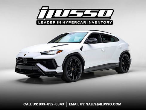 Used 2023 Lamborghini Urus S image 1
