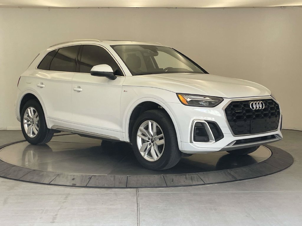 Certified 2023 Audi Q5 2.0T Premium w/ Convenience Package AWD/4WD image 9