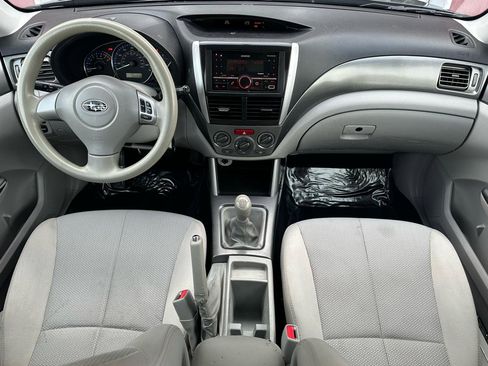 Used 2012 Subaru Forester 2.5X w/ Alloy Wheel Pkg image 10