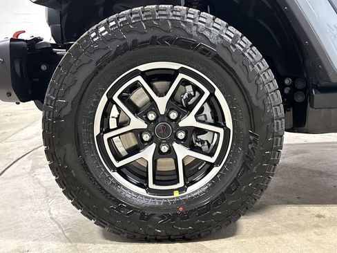 New 2026 Jeep Gladiator Rubicon AWD/4WD image 27