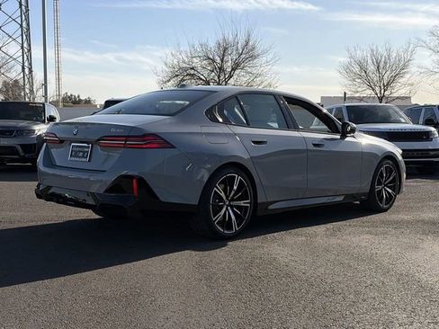 Used 2026 BMW 530i w/ M Sport Package image 5