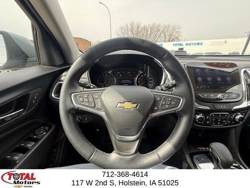Used 2023 Chevrolet Equinox Premier image 20